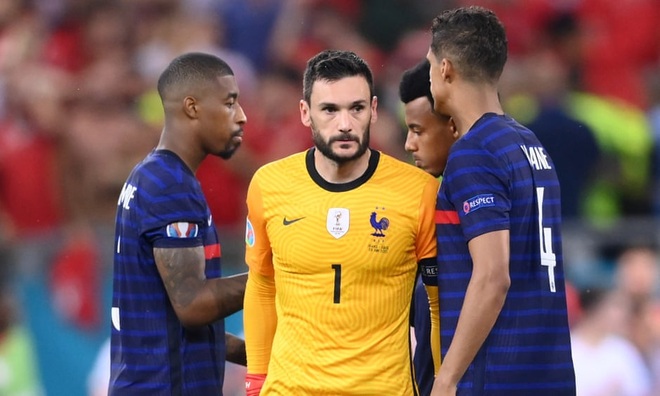 HLV Deschamps: Tôi chịu trách nhiệm cho thất bại của đội tuyển Pháp - 2