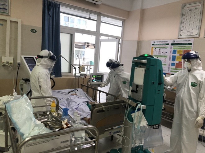 TT Group tài trợ 7 tỷ đồng giúp Bệnh viện Đức Giang chống dịch Covid-19 - 3 TT Group tài trợ 7 tỷ đồng giúp Bệnh viện Đức Giang chống dịch Covid-19 - 3