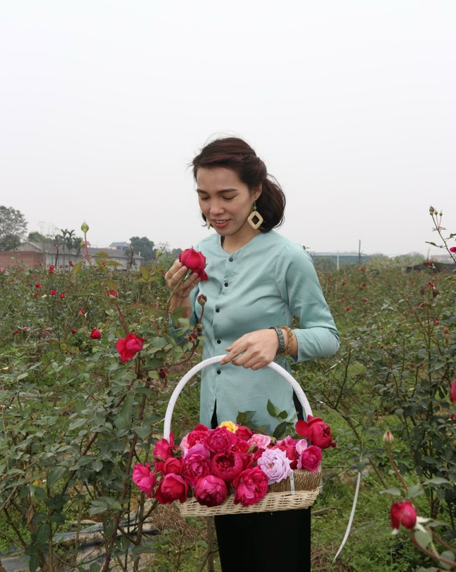 Từ cánh hoa hồng, cô gái Quảng Trị khởi nghiệp thành công nơi đất khách - 2