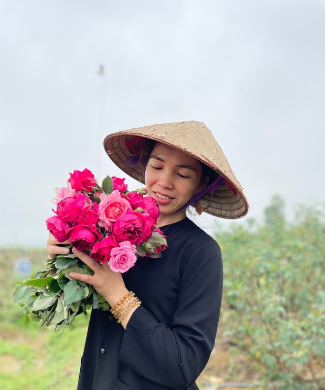 Từ cánh hoa hồng, cô gái Quảng Trị khởi nghiệp thành công nơi đất khách - 9