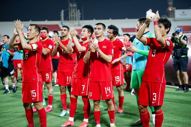HLV đội tuyển Trung Quốc tuyên bố đanh thép trước thời khắc quyết định - 2