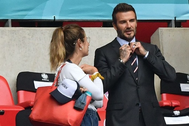 David Beckham đẹp trai nổi bật khi đi xem Euro 2020 - 7