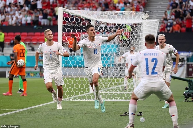 Tứ kết Euro 2020: Những cuộc đối đầu khó đoán - 4 Tứ kết Euro 2020: Những cuộc đối đầu khó đoán - 4