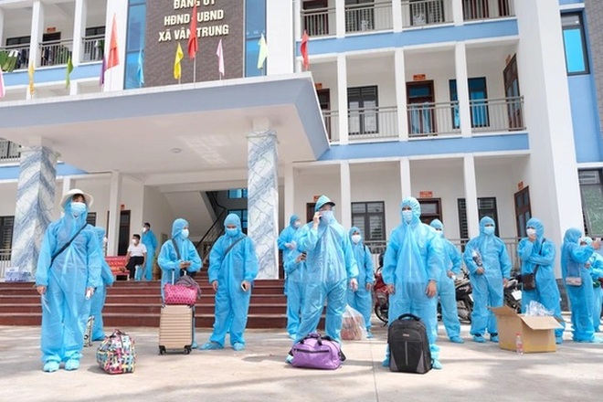 Lào Cai: Lùi thời gian đón lao động từ tỉnh Bắc Giang trở về - 1 Lào Cai: Lùi thời gian đón lao động từ tỉnh Bắc Giang trở về - 1