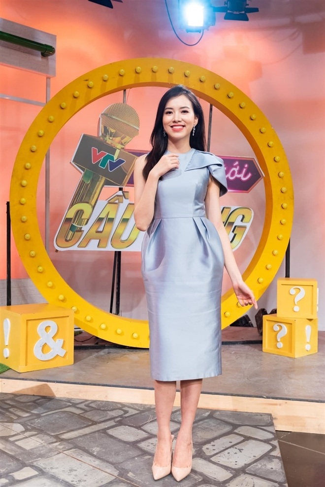 Chuyện tình yêu của MC - Top 15 Hoa hậu Việt Nam và doanh nhân hơn 12 tuổi - 2