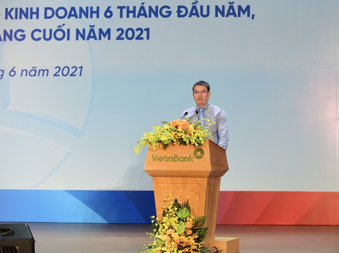 Chủ tịch VietinBank: Lợi nhuận 6 tháng đầu năm ước đạt 13.000 tỷ đồng - 2 Chủ tịch VietinBank: Lợi nhuận 6 tháng đầu năm ước đạt 13.000 tỷ đồng - 2