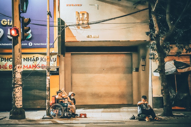 Người lao động nghèo Sài Gòn qua ống kính của 9X miền Tây - 9 Người lao động nghèo Sài Gòn qua ống kính của 9X miền Tây - 9