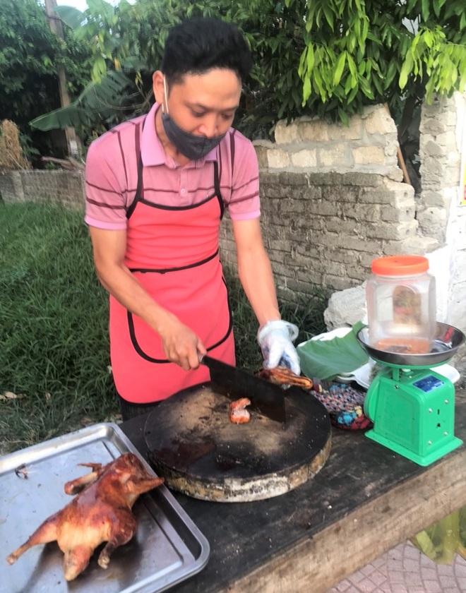 Giám đốc lương 40 triệu đồng thất nghiệp chuyển nghề bán vịt quay kiếm sống - 8 Giám đốc lương 40 triệu đồng thất nghiệp chuyển nghề bán vịt quay kiếm sống - 8