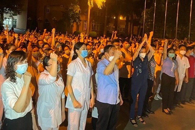 Tuần qua: TPHCM có 9 chuỗi lây nhiễm nguy hiểm, 300 sinh viên vào điểm nóng - 5 Tuần qua: TPHCM có 9 chuỗi lây nhiễm nguy hiểm, 300 sinh viên vào điểm nóng - 5