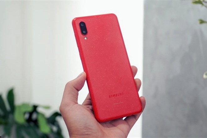 10 mẫu smartphone bán chạy nhất tại Việt Nam nửa đầu năm 2021 - 6