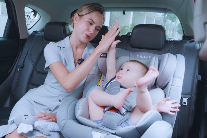 Ghế ngồi ô tô an toàn, tiện lợi - đồng hành cùng bé từ sơ sinh đến 12 tuổi