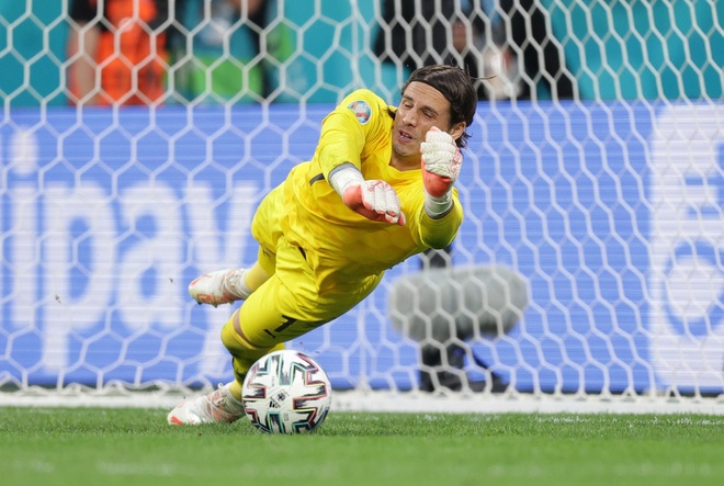Đội hình tiêu biểu tứ kết Euro 2020: Tam Sư biểu dương sức mạnh - 2 Đội hình tiêu biểu tứ kết Euro 2020: Tam Sư biểu dương sức mạnh - 2
