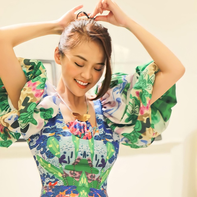 Thu Quỳnh tiết lộ vì sao đã đủ số huy chương mà chưa được xét Nghệ sĩ Ưu tú - 5 Thu Quỳnh tiết lộ vì sao đã đủ số huy chương mà chưa được xét Nghệ sĩ Ưu tú - 5