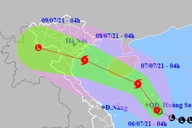 Áp thấp trên Biển Đông có khả năng mạnh lên thành bão - 1