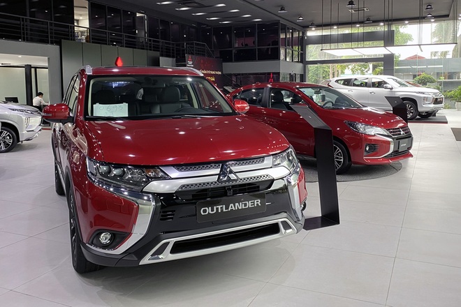 Trước tháng Ngâu, Mitsubishi tung ưu đãi 50% lệ phí trước bạ cho 5 dòng xe - 1