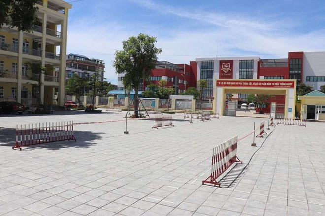 Khoảng 1 triệu thí sinh làm thủ tục dự thi tốt nghiệp THPT 2021 - 3 Khoảng 1 triệu thí sinh làm thủ tục dự thi tốt nghiệp THPT 2021 - 3