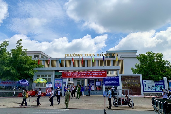 Học sinh xôn xao vì Đen Vâu đoán trúng đề Văn tốt nghiệp THPT năm 2021 - 6 Học sinh xôn xao vì Đen Vâu đoán trúng đề Văn tốt nghiệp THPT năm 2021 - 6