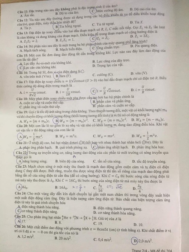 Đề thi và gợi ý giải môn Vật lý kỳ thi tốt nghiệp THPT năm 2021 - 4
