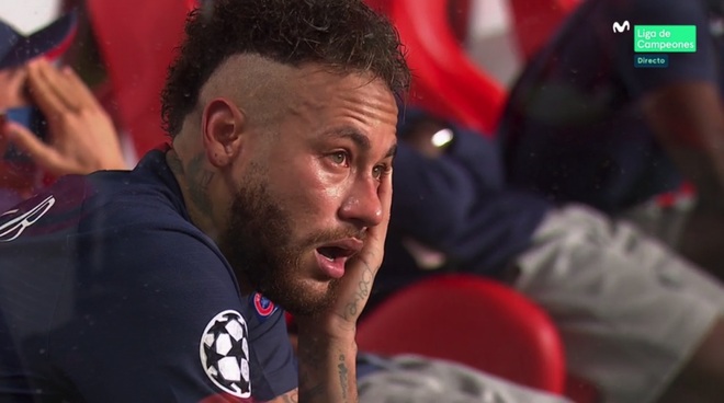 Neymar khóc nức nở nhìn Messi và Argentina lên ngôi vô địch Copa America - 8