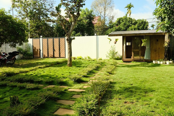 Nhóm bạn thân bỏ phố về quê làm nhà, vườn ven hồ rộng hơn 1.000m2 - 3 Nhóm bạn thân bỏ phố về quê làm nhà, vườn ven hồ rộng hơn 1.000m2 - 3