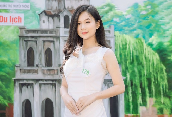 Điểm mặt 5 hot girl, hot boy hàng không nổi rần rần trên mạng xã hội - 13 Điểm mặt 5 hot girl, hot boy hàng không nổi rần rần trên mạng xã hội - 13