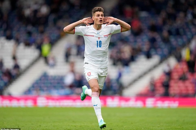 Patrik Schick giành giải bàn thắng đẹp nhất Euro 2020 - 2