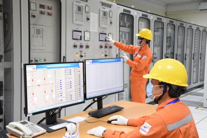 EVNHANOI đảm bảo điện phục vụ phòng chống dịch, sản xuất kinh doanh, tiêu dùng của người dân - 3 EVNHANOI đảm bảo điện phục vụ phòng chống dịch, sản xuất kinh doanh, tiêu dùng của người dân - 3