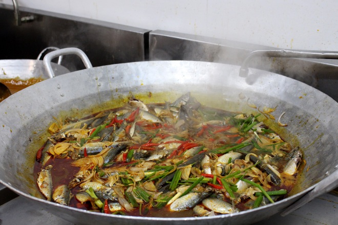 Người Đà thành kho cá, làm bánh tét tiếp sức TPHCM chống dịch - 6 Người Đà thành kho cá, làm bánh tét tiếp sức TPHCM chống dịch - 6