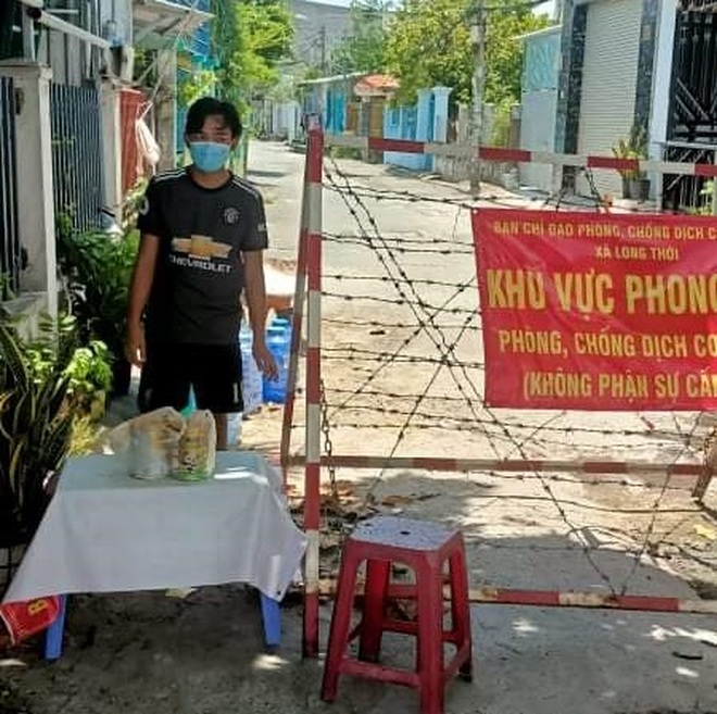 Ấm lòng triệu bữa ăn dinh dưỡng cho trẻ em nghèo mùa dịch Covid-19 - 4 Ấm lòng triệu bữa ăn dinh dưỡng cho trẻ em nghèo mùa dịch Covid-19 - 4
