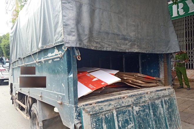 Cười ra nước mắt muôn kiểu lý do ra đường thời giãn cách xã hội - 3 Cười ra nước mắt muôn kiểu lý do ra đường thời giãn cách xã hội - 3