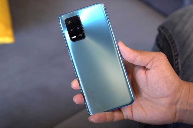 realme-8-5g-1626968328165.jpg