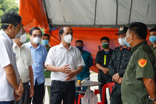 Tăng cường kiểm tra công tác phòng chống dịch tại các cơ sở xã hội phía Nam - 2 Tăng cường kiểm tra công tác phòng chống dịch tại các cơ sở xã hội phía Nam - 2