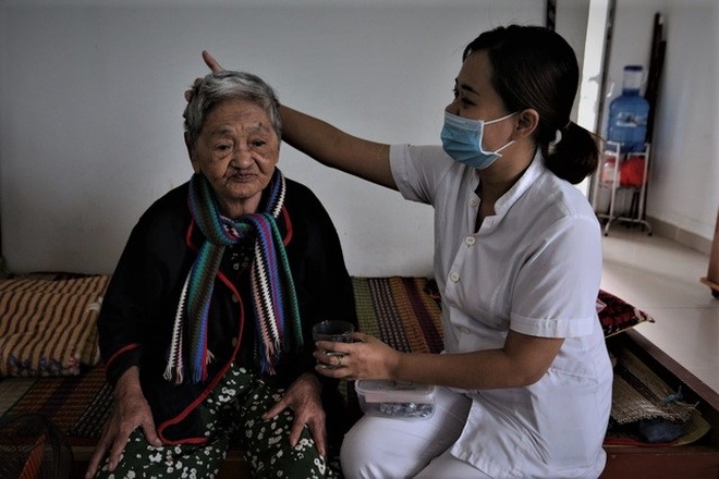 Dành tặng hơn 50.000 suất quà tới gia đình chính sách, người có công - 1 Dành tặng hơn 50.000 suất quà tới gia đình chính sách, người có công - 1