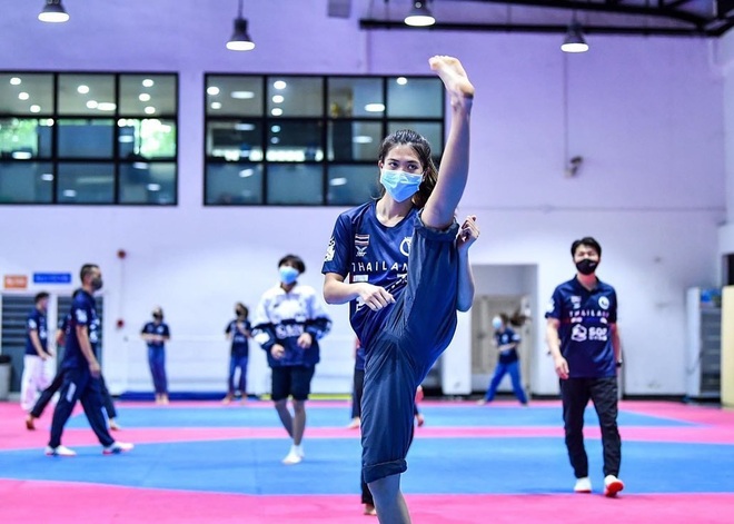 Nữ võ sĩ tài sắc vẹn toàn giúp Thái Lan có HCV đầu tiên ở Olympic 2020 - 6 Nữ võ sĩ tài sắc vẹn toàn giúp Thái Lan có HCV đầu tiên ở Olympic 2020 - 6