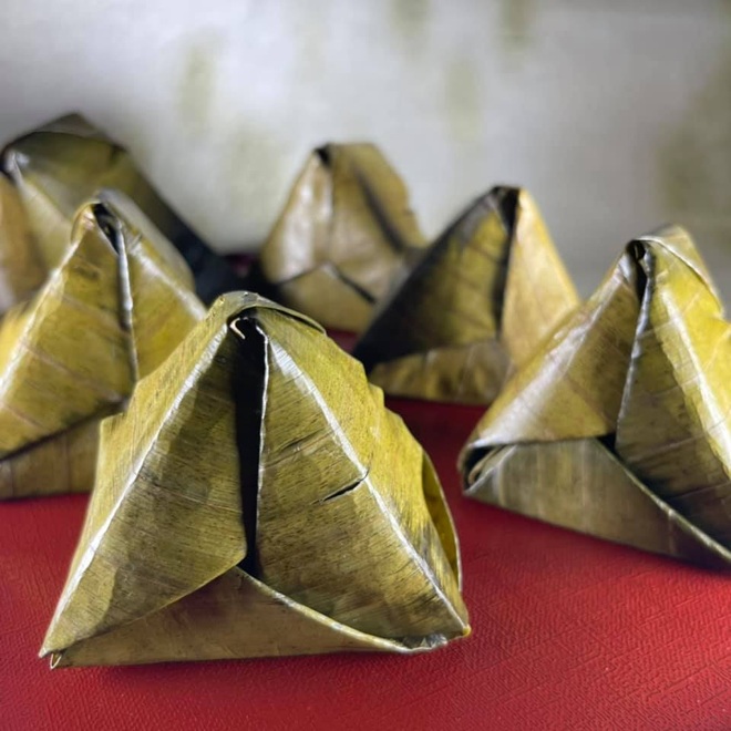 Mẹ đảm nâng tầm món Việt với cách bài trí theo kỹ thuật gấp giấy origami - 4 Mẹ đảm nâng tầm món Việt với cách bài trí theo kỹ thuật gấp giấy origami - 4