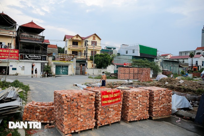 Hà Nội: Sau ghi nhận 6 ca F0, xã An Khánh lập 14 chốt phong tỏa - 6