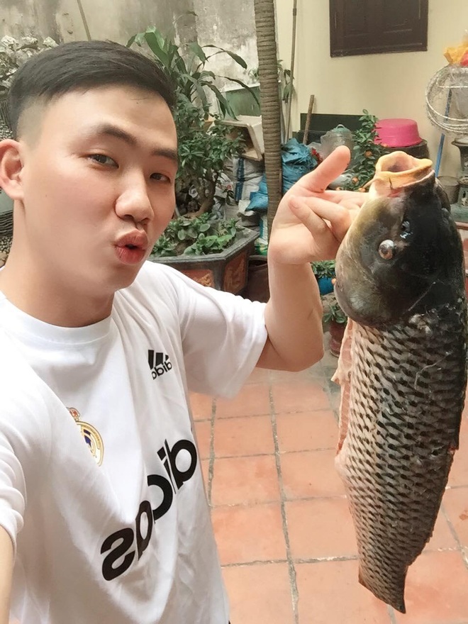 Chàng trai 9X nuôi cả tạ cá, làm vườn trĩu cành giữa trung tâm Hà Nội - 4 Chàng trai 9X nuôi cả tạ cá, làm vườn trĩu cành giữa trung tâm Hà Nội - 4