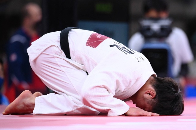 Cặp anh em người Nhật Bản gây sốt khi cùng giành HCV Judo Olympic 2020 - 3 Cặp anh em người Nhật Bản gây sốt khi cùng giành HCV Judo Olympic 2020 - 3