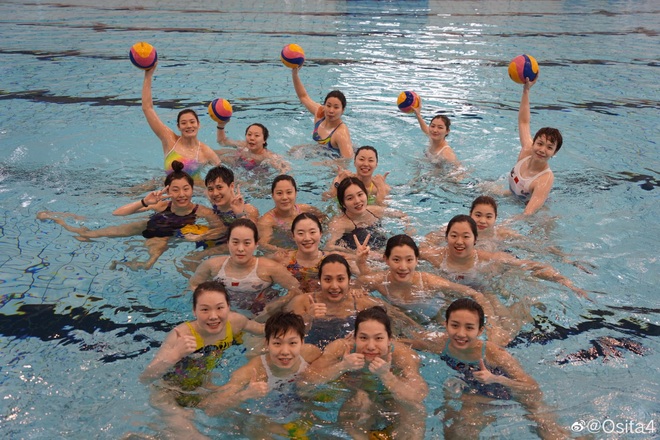 Nữ thần bơi lội của Trung Quốc gây sốt ở Olympic Tokyo - 9 Nữ thần bơi lội của Trung Quốc gây sốt ở Olympic Tokyo - 9
