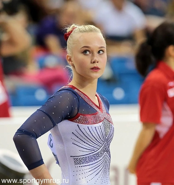 Angelina Melnikova - Búp bê Nga xinh đẹp của Olympic Tokyo - 2