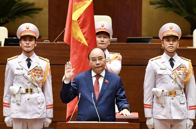Tóm tắt tiểu sử Chủ tịch nước Nguyễn Xuân Phúc - 1