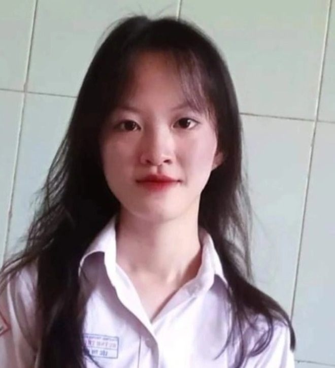 Nữ sinh dân tộc Nùng đạt điểm 10 môn Sử, thủ khoa khối C của Đắk Lắk - 1 Nữ sinh dân tộc Nùng đạt điểm 10 môn Sử, thủ khoa khối C của Đắk Lắk - 1