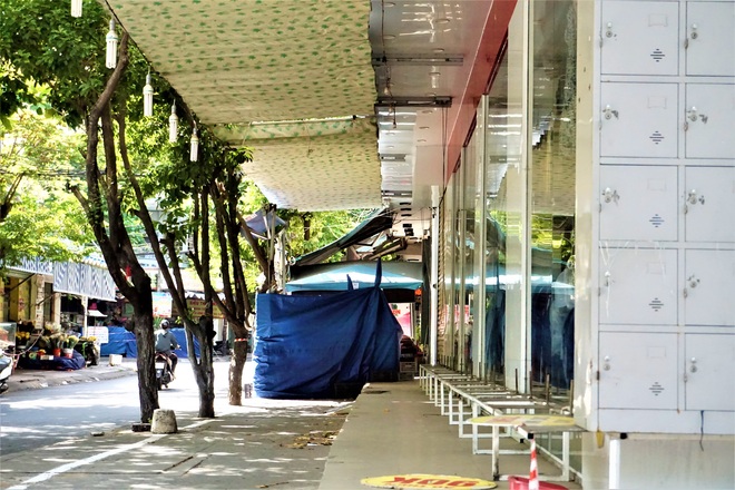 Chợ sinh viên ở Đà Nẵng cửa đóng then cài phòng dịch - 4