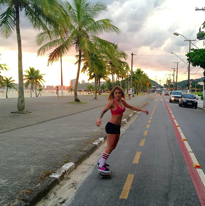 Leticia Bufoni - Người đẹp trượt ván gây sốt tại Olympic Tokyo - 9 Leticia Bufoni - Người đẹp trượt ván gây sốt tại Olympic Tokyo - 9