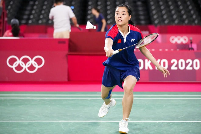 Thùy Linh thắng thuyết phục Sabrina Jaquet ở trận chia tay Olympic Tokyo - 1