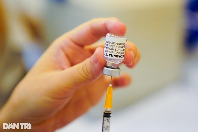 TPHCM kiến nghị Bộ Y tế phân bổ thêm vắc xin phòng Covid-19 - 2