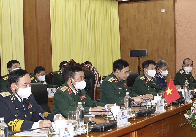 Bộ trưởng Phan Văn Giang đón, hội đàm với Bộ trưởng Quốc phòng Mỹ - 3 Bộ trưởng Phan Văn Giang đón, hội đàm với Bộ trưởng Quốc phòng Mỹ - 3