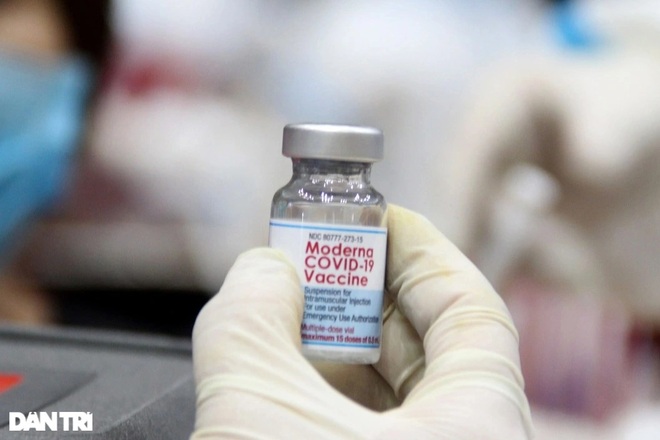 Đà Nẵng kêu gọi đội ngũ y tế về hưu tham gia hỗ trợ Chiến dịch tiêm vắc xin - 1