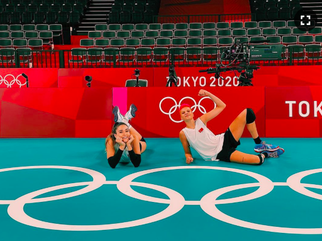 Zehra Gunes - Nữ thần bóng chuyền của Olympic Tokyo - 7 Zehra Gunes - Nữ thần bóng chuyền của Olympic Tokyo - 7