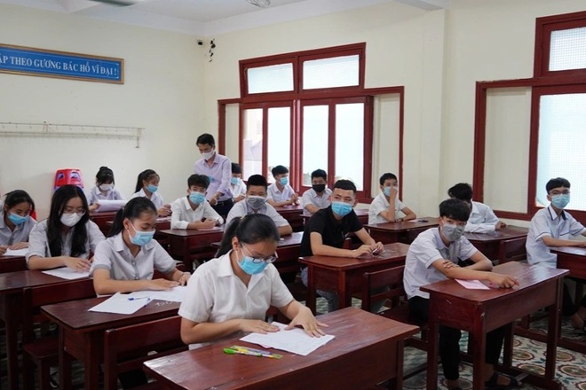 Quảng Bình: Bổ sung chỉ tiêu giải quyết hàng trăm HS khá, giỏi trượt lớp 10 - 1 Quảng Bình: Bổ sung chỉ tiêu giải quyết hàng trăm HS khá, giỏi trượt lớp 10 - 1